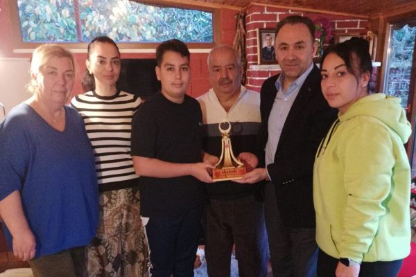 Şehit Pilot Yarbay Gökhan KORKMAZ’ın kıymetli ailesine taziye ziyareti.