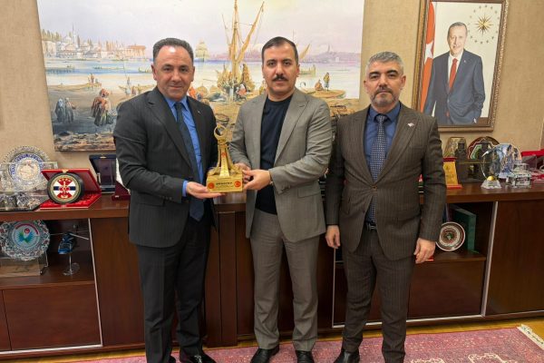 Ticaret Bakanlığı Gümrükler Muhafaza Genel Müdürü Sayın Recep KOŞAL’a makamında ziyaret